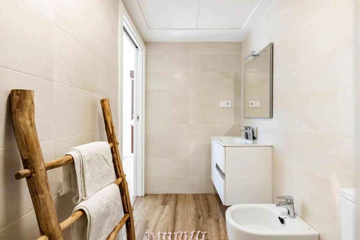 Luxury Designer Apartment - Unbeatable Sea Views Águilas Eksteriør bilde